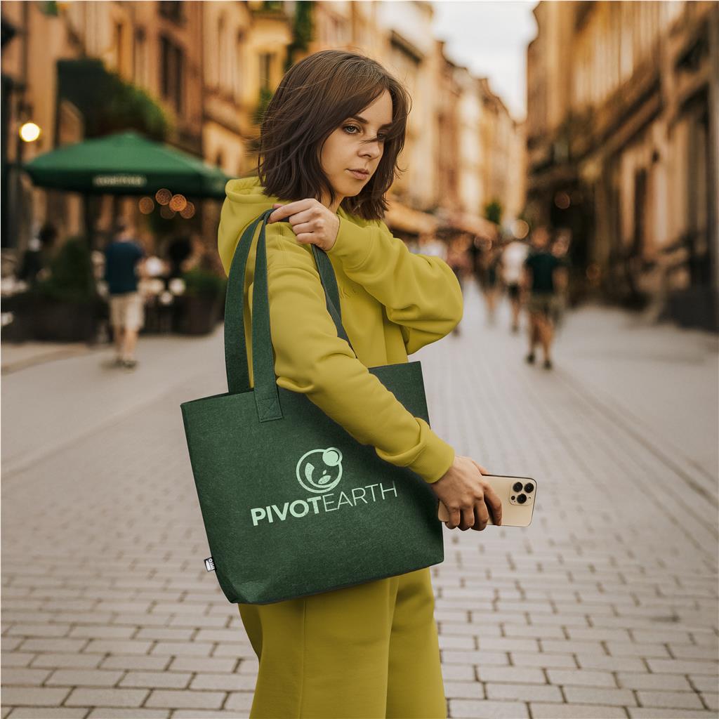 Okiyo Yoongi Recycled PET Felt Shopper - Image 12